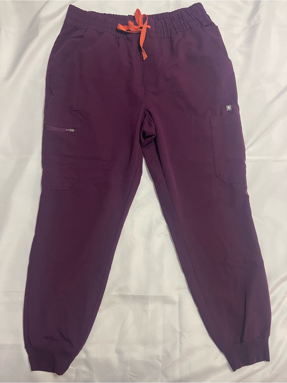 FIGS High Waisted Uman Relaxed Jogger Scrub Pants – Deep Purple – Women’s L